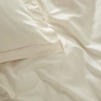 The Oxford Collection Bed Set